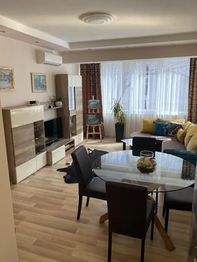 Luxury Family Apartament Burgas