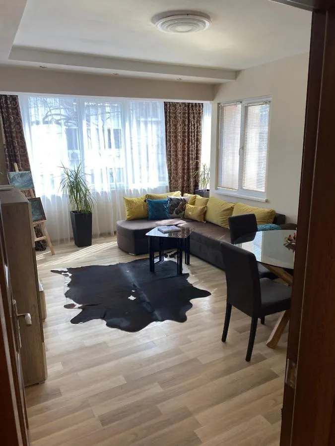 Luxury Family Apartament Burgas